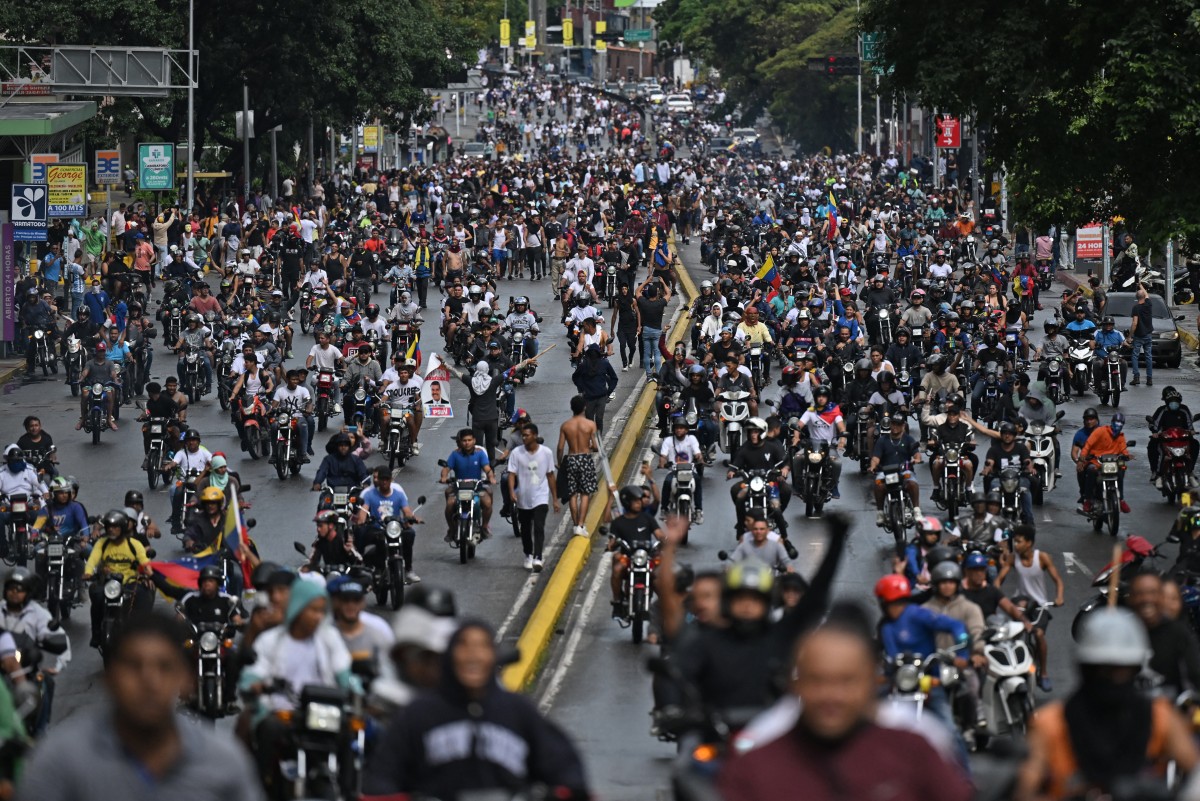 AFP: Caraqueños protestan contra la reelección de Nicolas Maduro