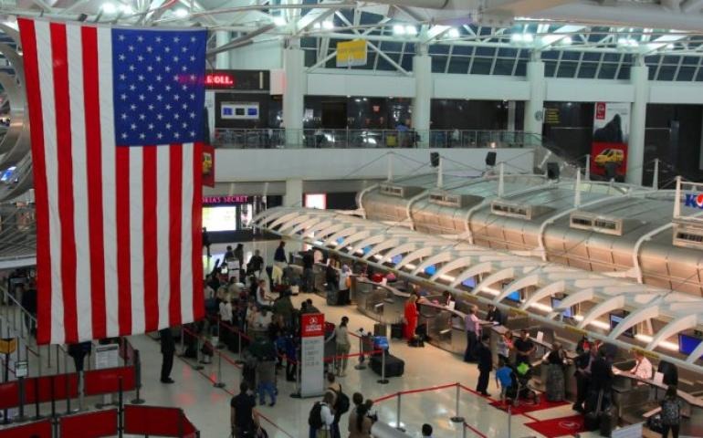 Aumentan multas a viajeros por cometer estas faltas al entrar a EEUU