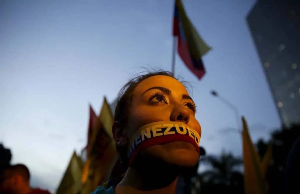 Aumentan las agresiones a la prensa en Venezuela, advierte ONG