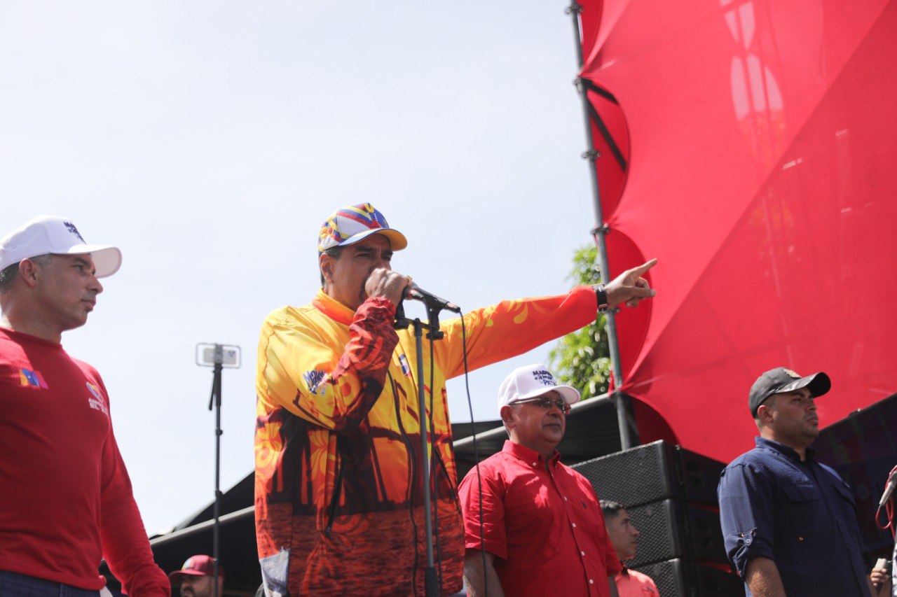 Maduro inició su campaña electoral desde Zulia con la promesa de que ganará “por paliza”