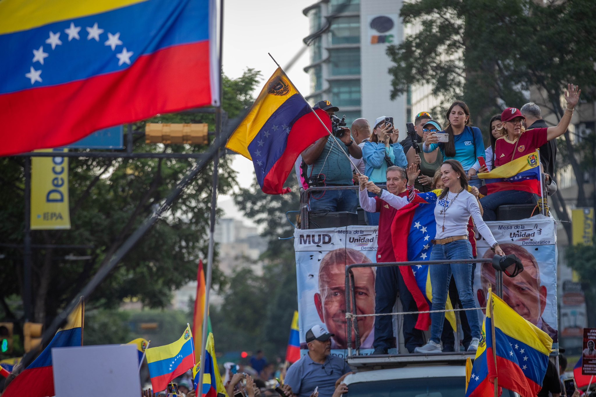Edmundo González catalogó el inicio de la campaña electoral en Venezuela como “una jornada indescriptible”
