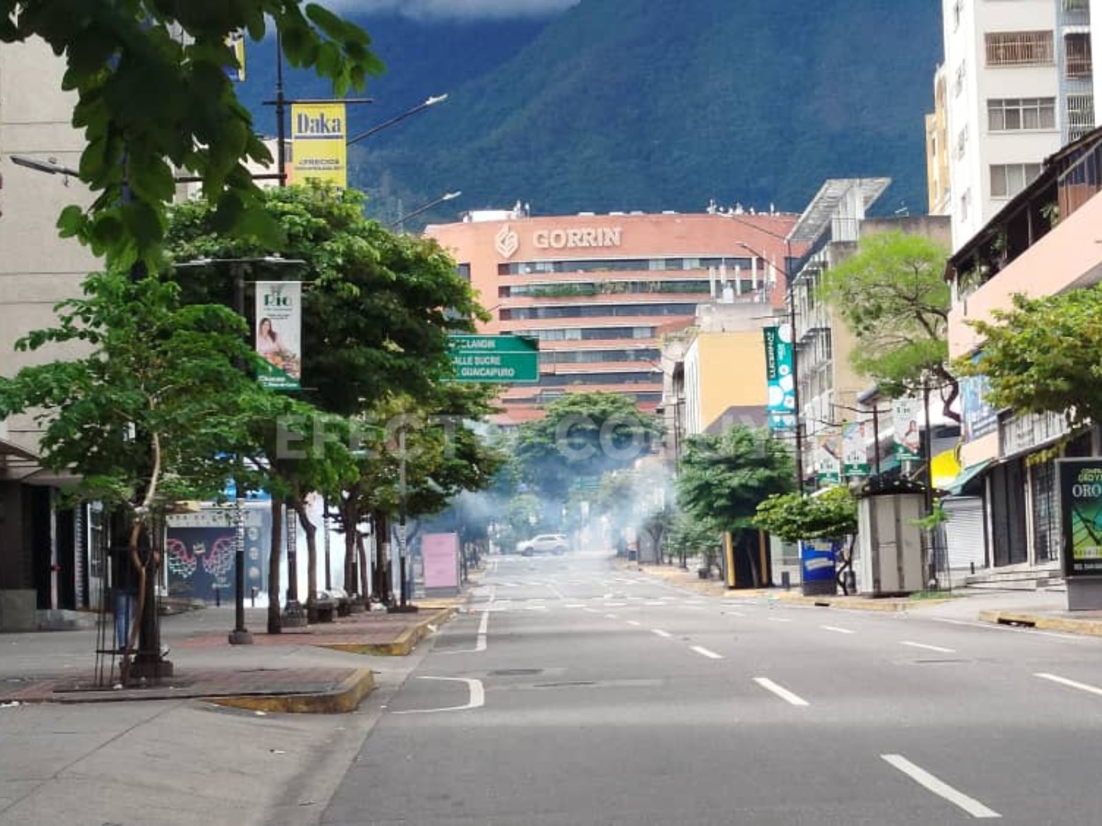 GNB reprime manifestación en Chacao (Fotos)