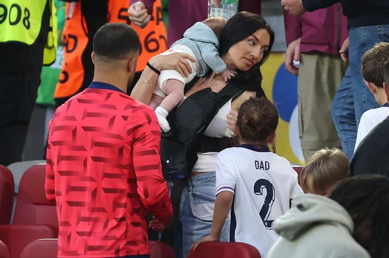 Escándalo de infidelidad de Kyle Walker preocupa a Inglaterra antes de la final contra España