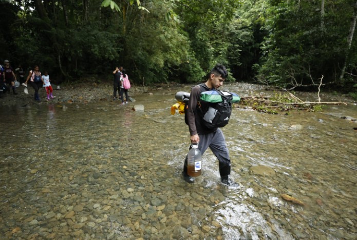 Diez migrantes mueren ahogados en río de Panamá