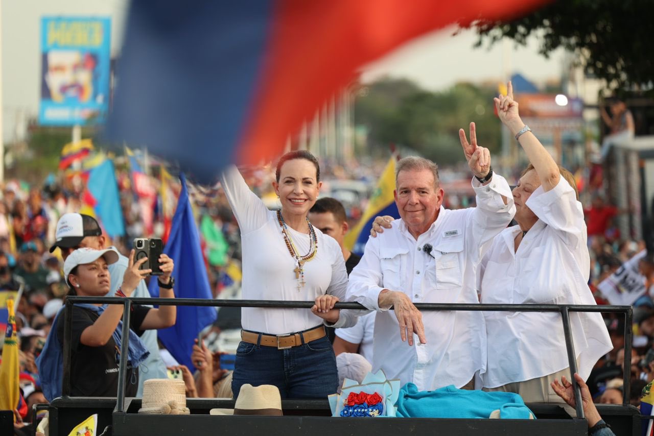 Valencia se prepara para recibir a Edmundo González y María Corina Machado este #13Jul