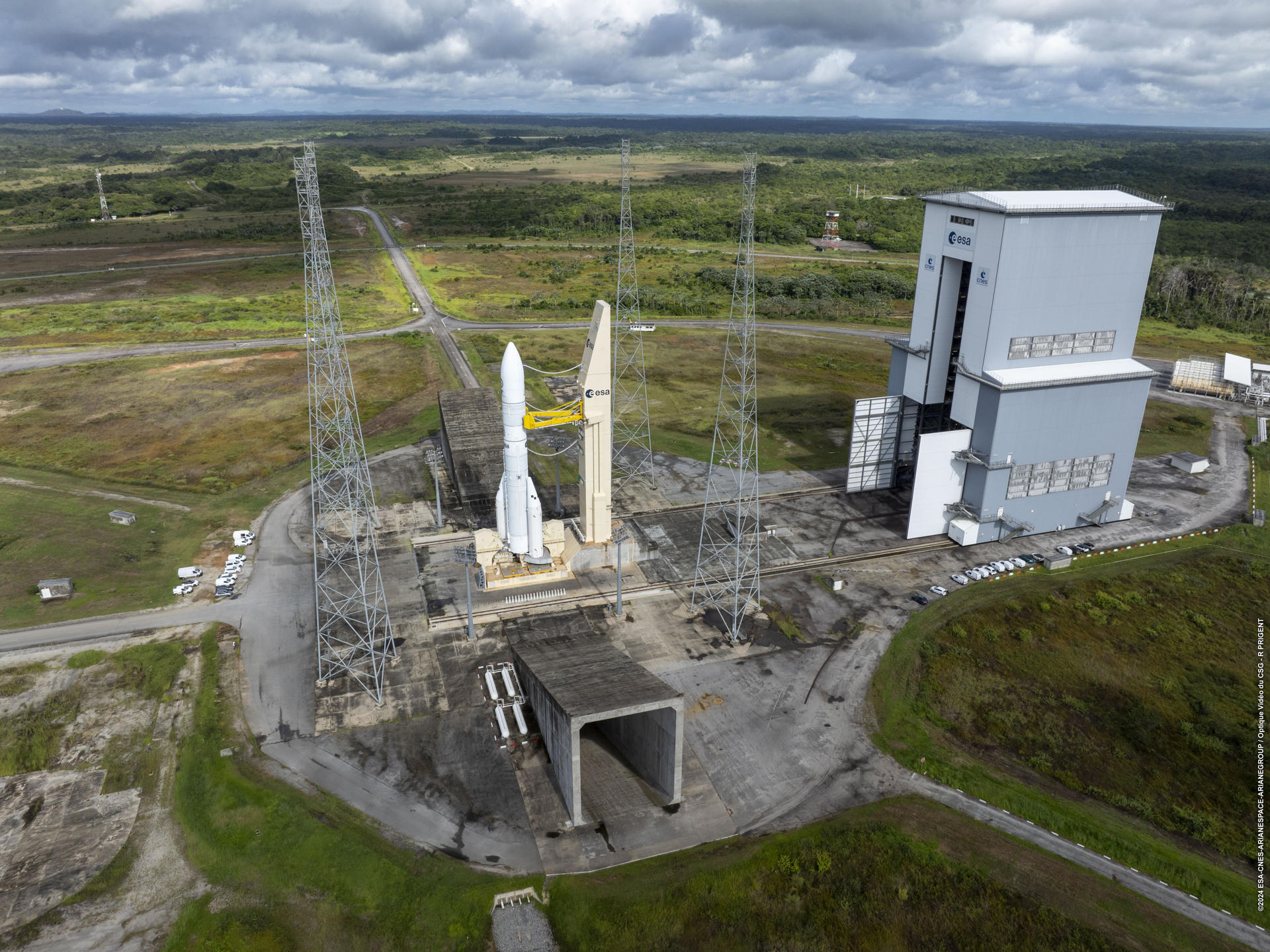 Ariane 6, el nuevo y versátil cohete europeo, realizará su despegue inaugural