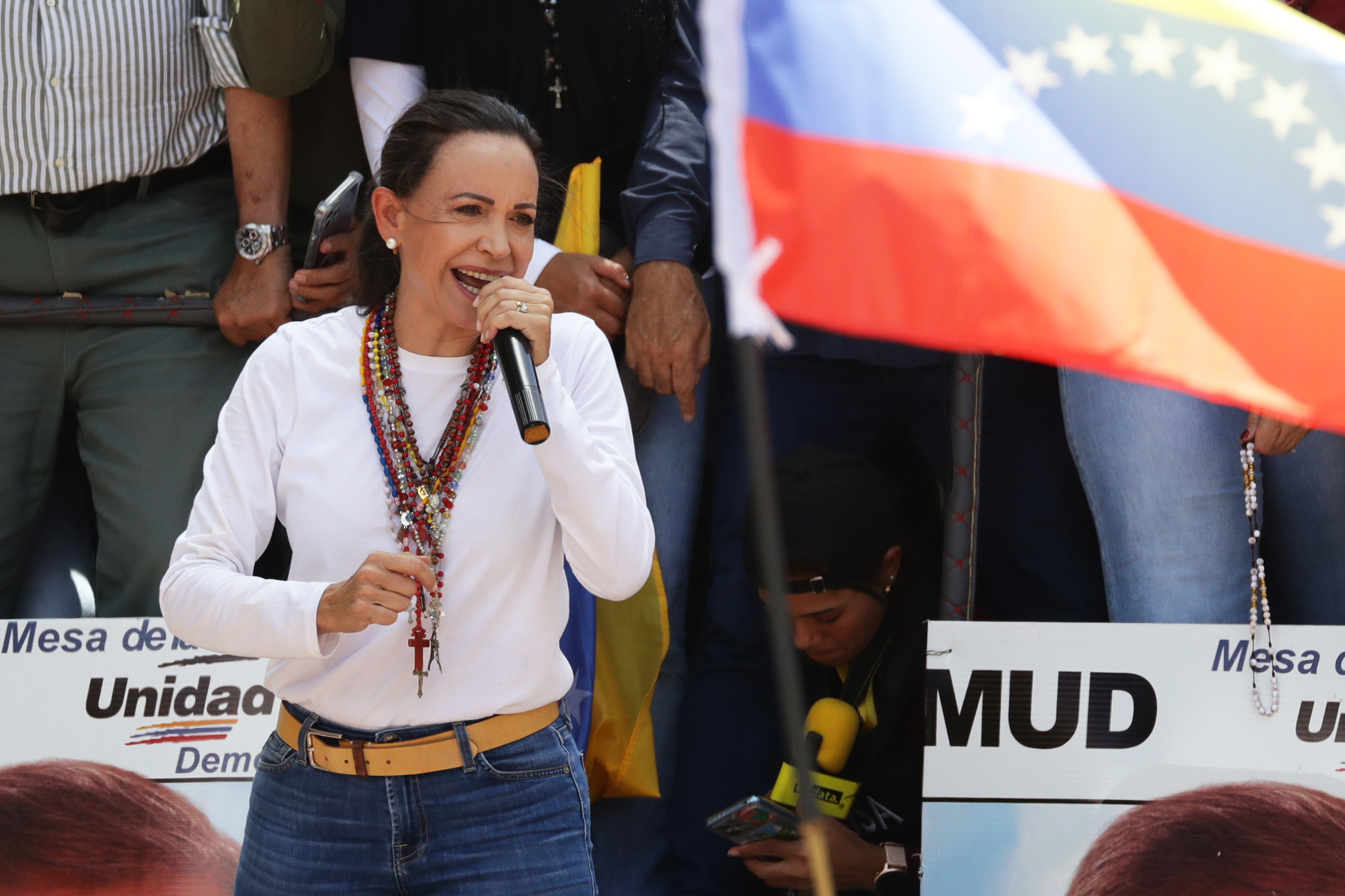 María Corina Machado insta a asumir la necesidad de una “transición ordenada” en Venezuela