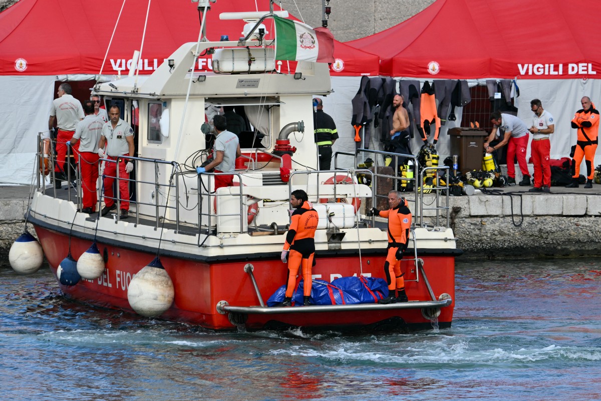 Hallan otros dos cuerpos tras naufragio del yate de lujo en Italia