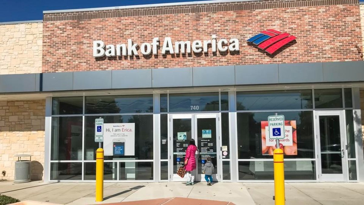 Toma nota: qué opciones tienen los clientes de Bank of America tras el cierre de sus sedes en EEUU