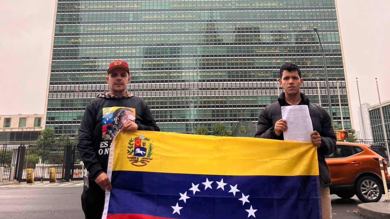 Venezolanos inician huelga de hambre frente a la sede de la ONU en Nueva York