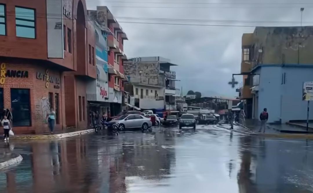 Se registraron intensas lluvias y apagones en San Juan de los Morros