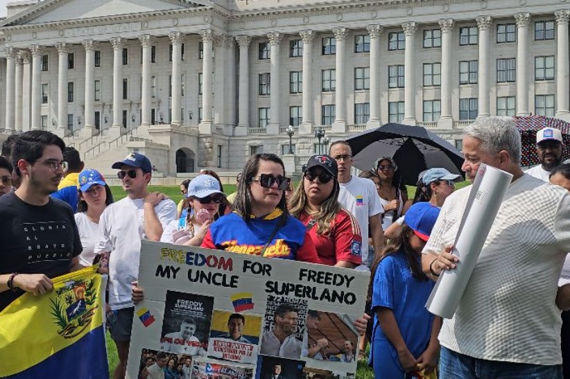 Sobrina de Freddy Superlano acompañó a venezolanos en Utah para exigir libertad (VIDEO)