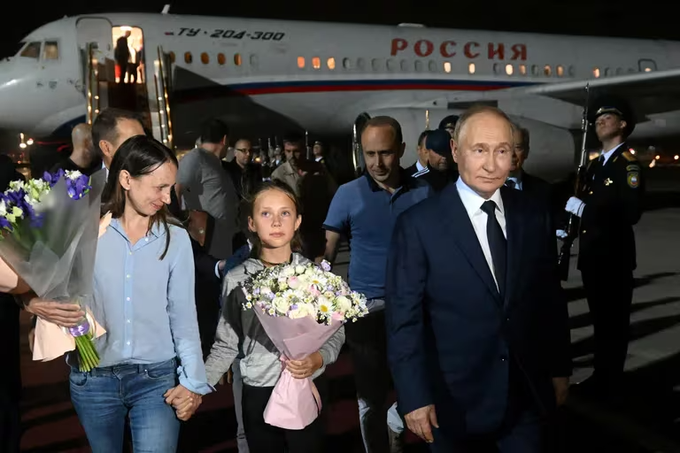 Espías de Putin liberados hablaron de su falsa vida como argentinos y del engaño a sus propios hijos