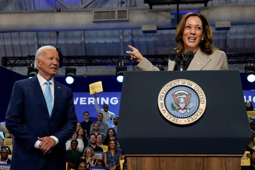 VIDEO: multitud abandonó evento de campaña de Kamala Harris antes de que hablara Joe Biden