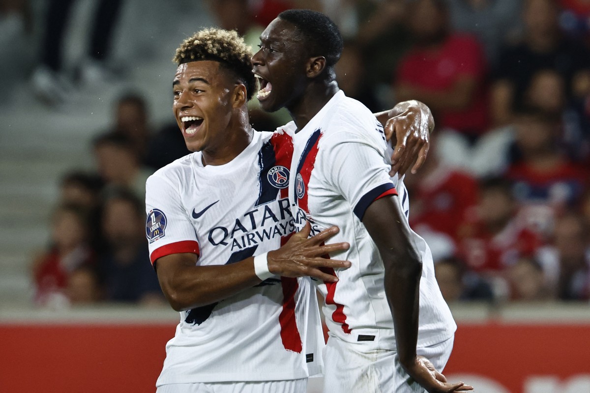 PSG sufrió ante Lille para mantener la cima y el pleno de victorias