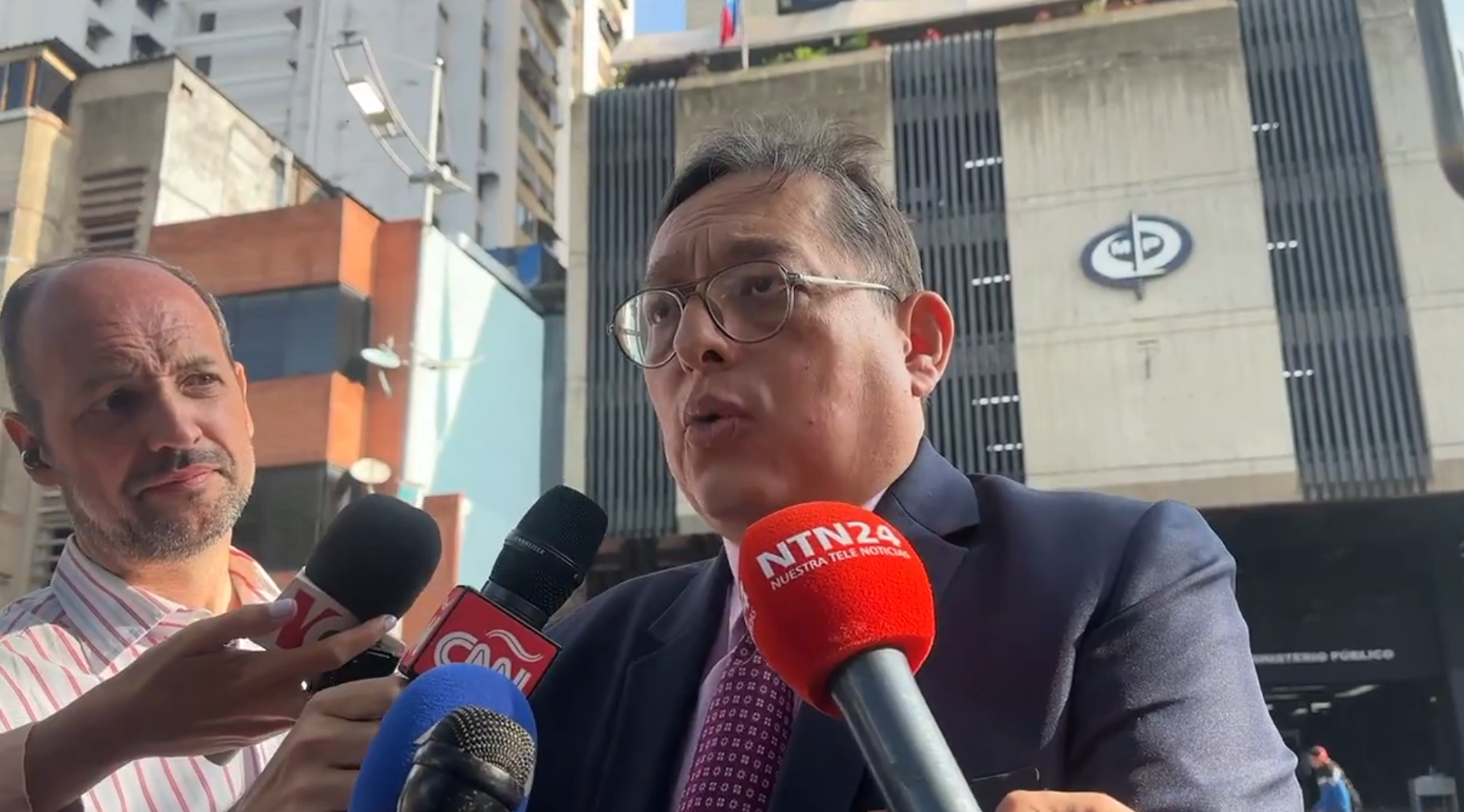 José Vicente Haro reveló nuevos detalles sobre la salida de Edmundo González de Venezuela (VIDEOS)