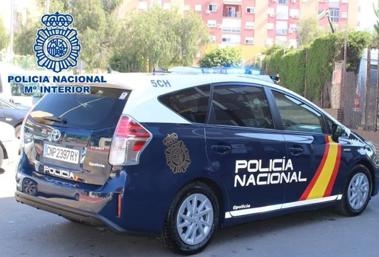 Desarticularon red criminal que vendía citas falsas para trámites de extranjería en España