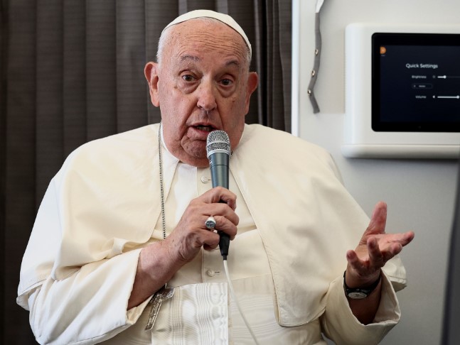 El Papa dice que es “inaceptable” lo que está sucediendo en Líbano