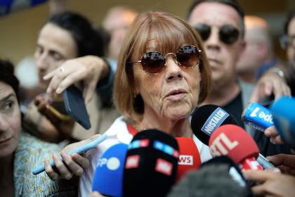 Los abogados de Gisèle Pelicot pidieron a familiares de los acusados que dejen de alabarlos