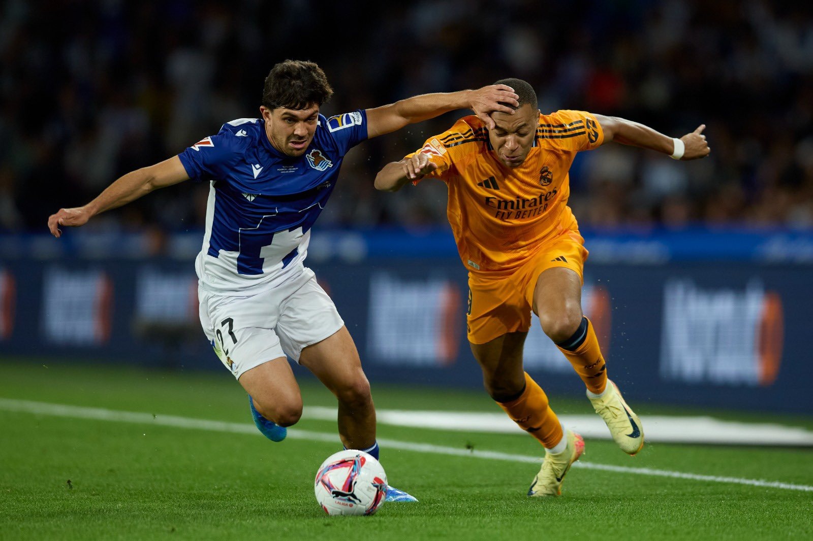 Los penaltis y los palos salvaron al Madrid frente a la Real Sociedad de Aramburu