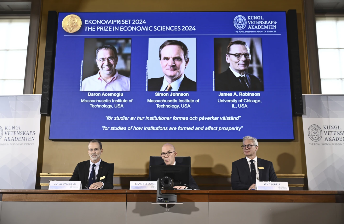 Quiénes son los tres ganadores del Premio Nobel de Economía en 2024