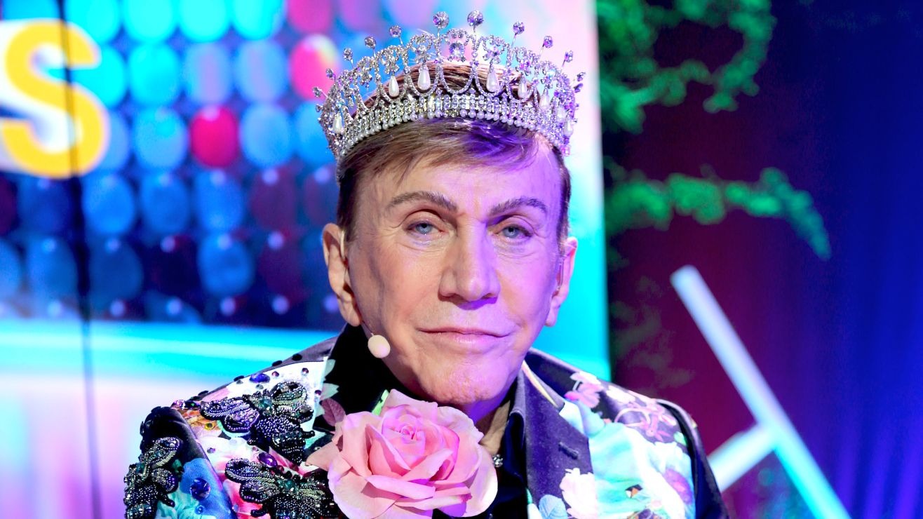 Osmel Sousa presume su oficina y los grandes lujos de Miss Universo (VIDEO)