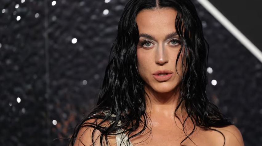 Katy Perry cumple 40: el vertiginoso ascenso y brutal caída de una cantante que no logra recuperar su trono