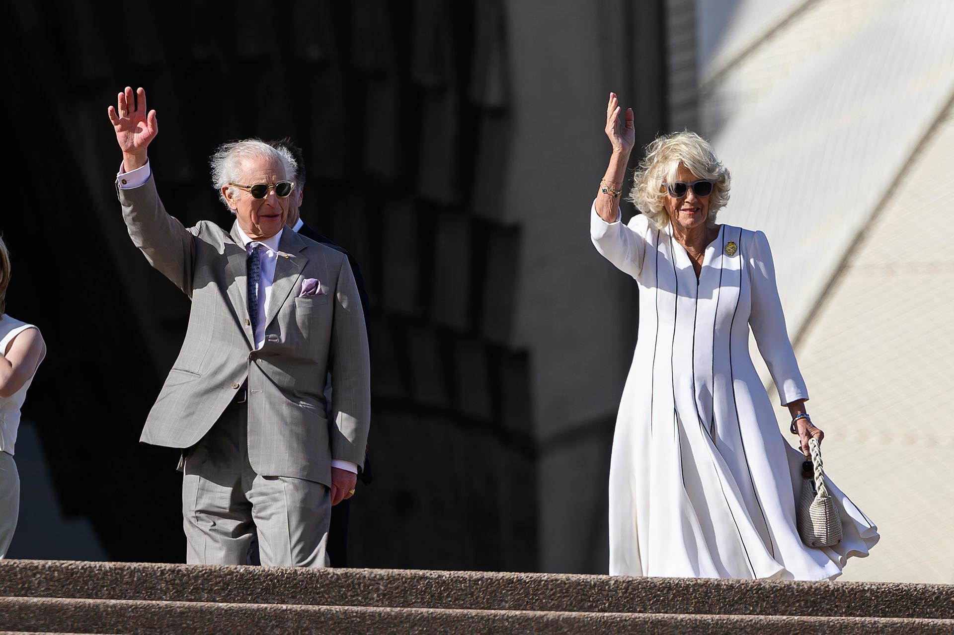 Los reyes Carlos III y Camila visitaron un centro de investigación de cáncer en Australia