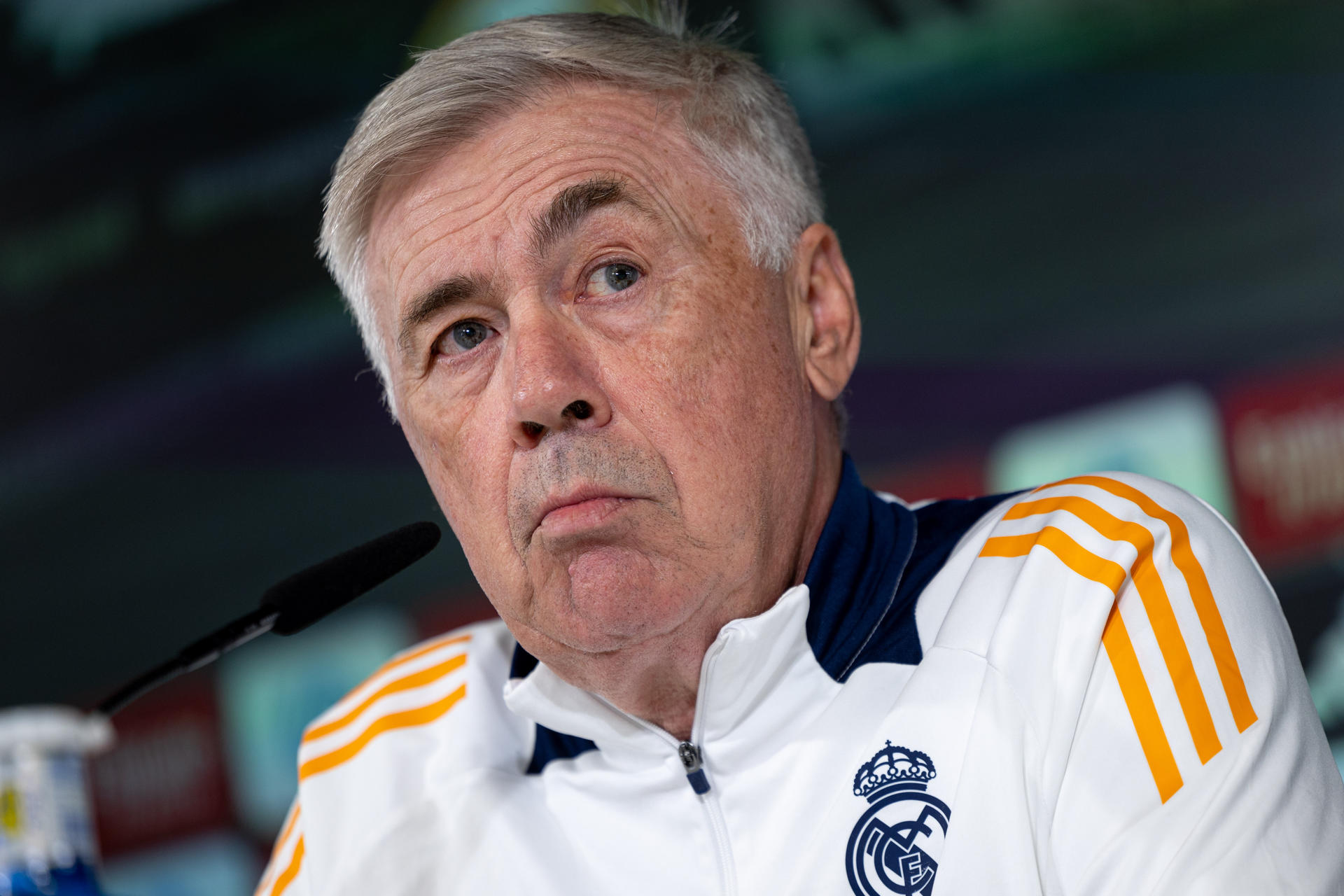 Carlo Ancelotti: Los violentos no tienen que estar en un campo ni en la sociedad