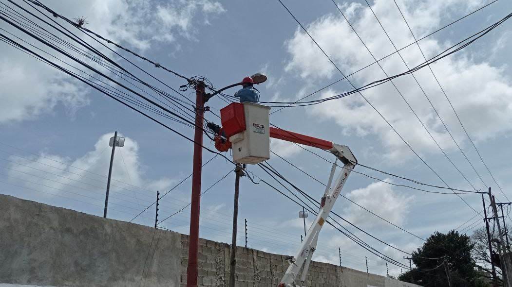 En La Viña de Maturín están “hasta la coronilla” de tantos bajones y cortes de electricidad