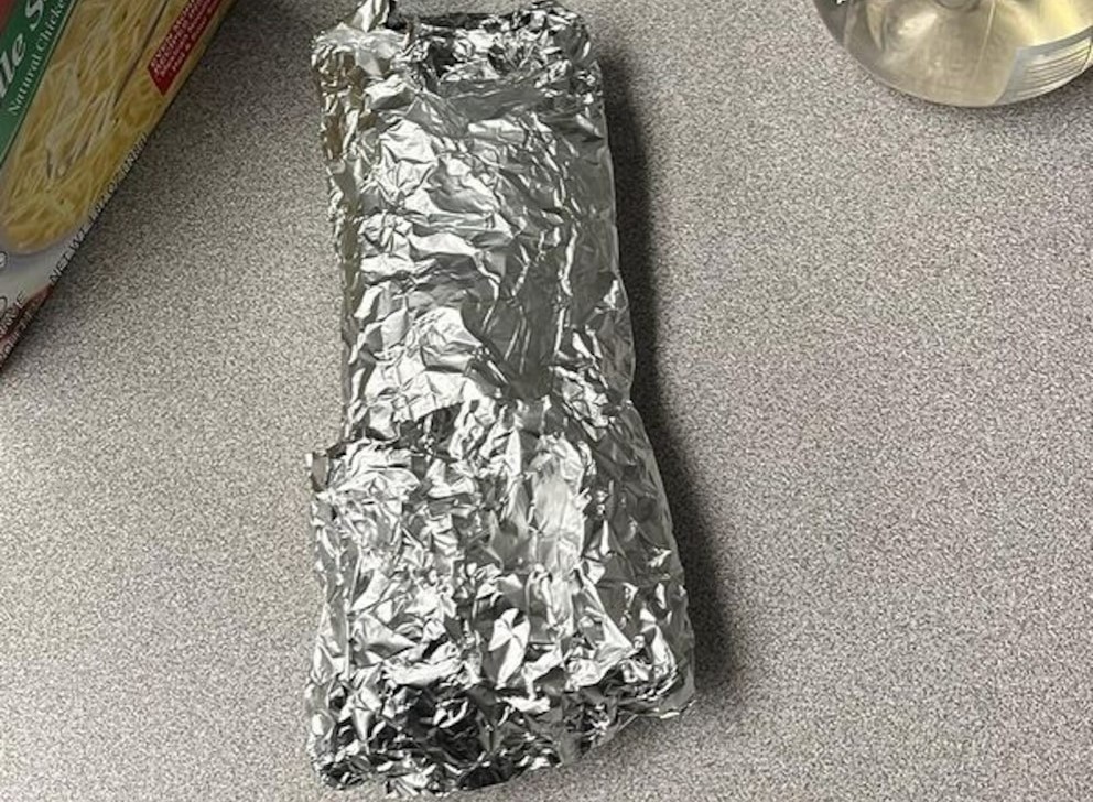 El inesperado descubrimiento de un delivery en un “burrito” que iba a entregar en Nueva Jersey