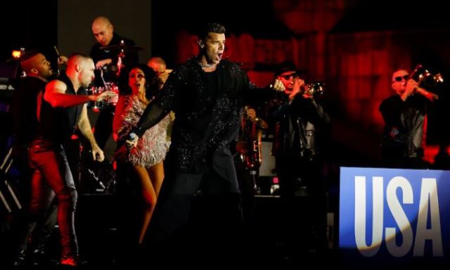 Ricky Martin fue una de las estrellas que participó en el cierre de campaña de Kamala (REUTERS/Rachel Wisniewski)