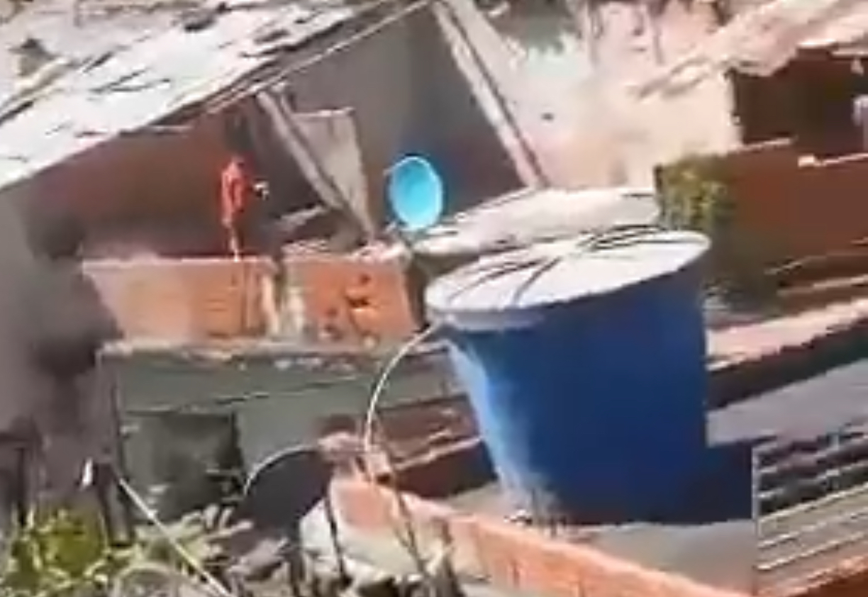 Enfrentamiento en el barrio Chapellín de Caracas deja un detective herido este #27Nov (Video)