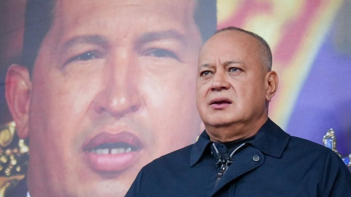 Diosdado Cabello sacó su repertorio de insultos para descalificar a Josep Borrell