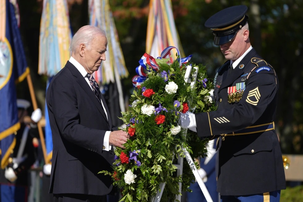 Por qué EEUU celebra el Día de los Veteranos y cómo ha cambiado la festividad con el tiempo