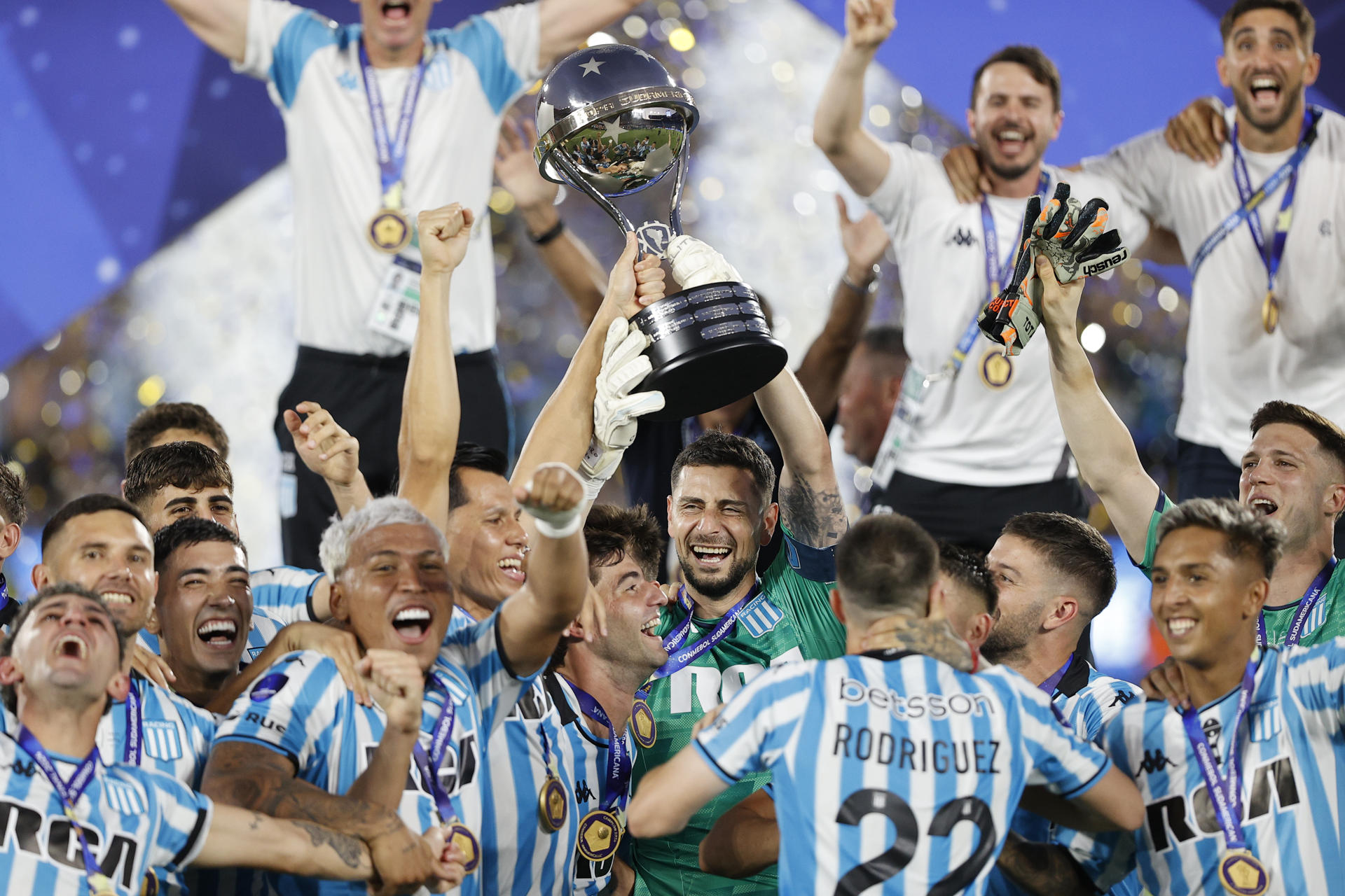 Racing consiguió su primera Copa Sudamericana al vencer a Cruzeiro