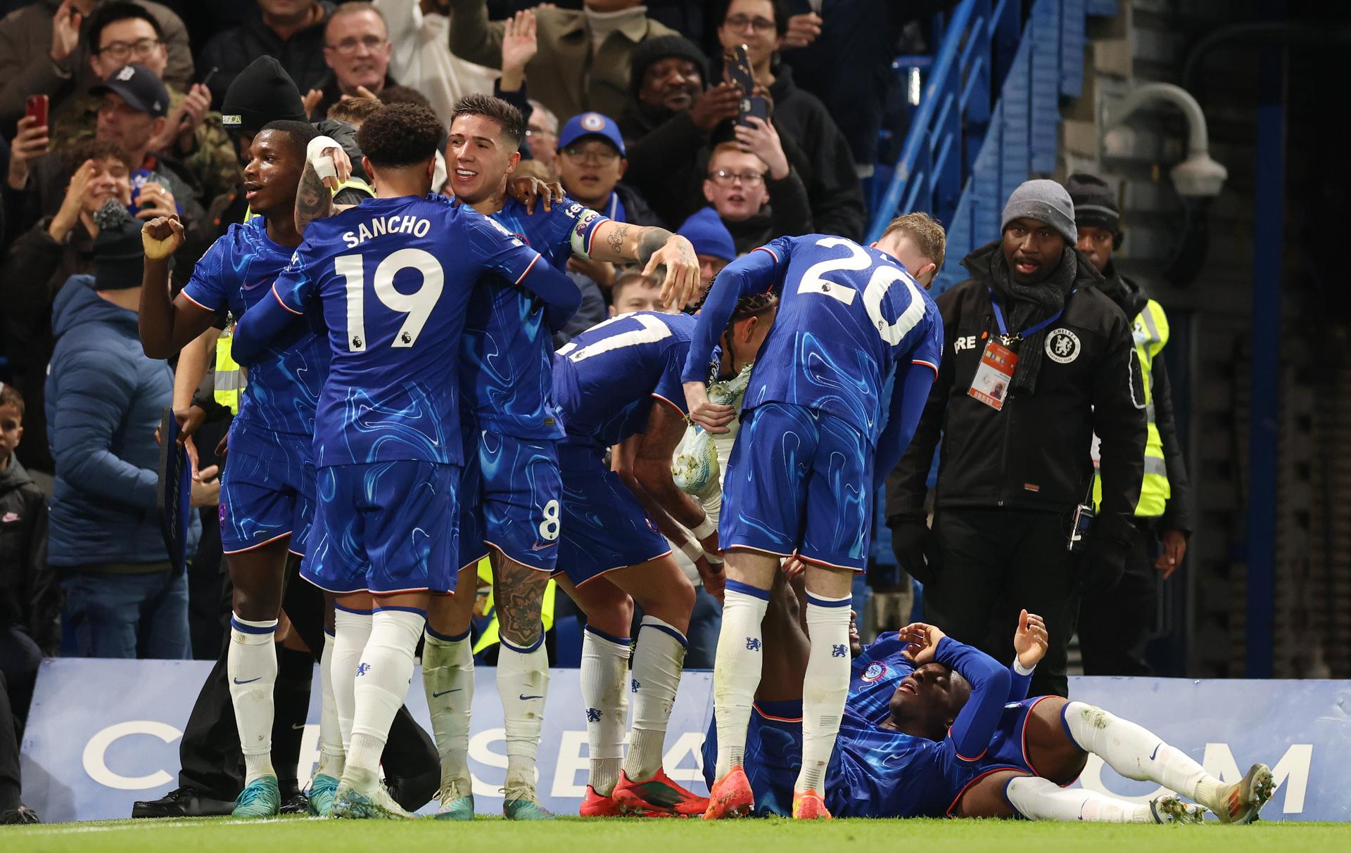 Chelsea sigue imparable en la Premier tras quedar a un paso del Liverpool