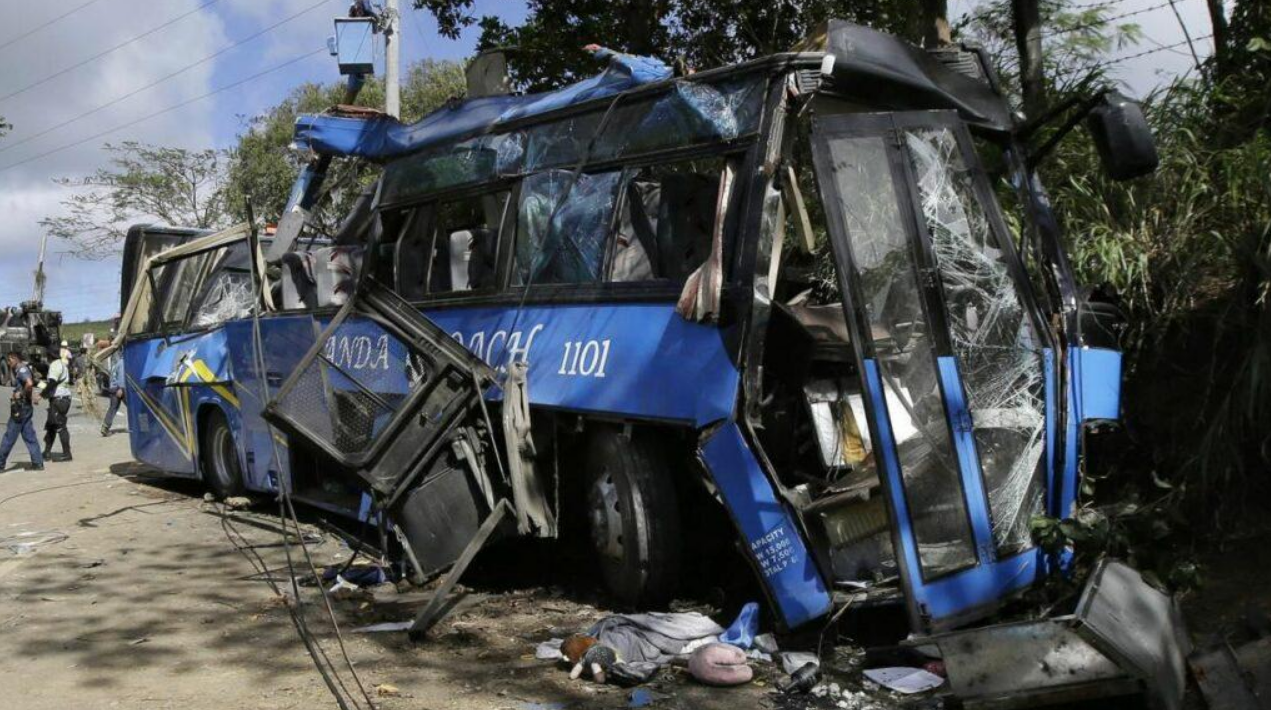 Autobús se precipitó al río y causó al menos 71 muertos en Etiopía