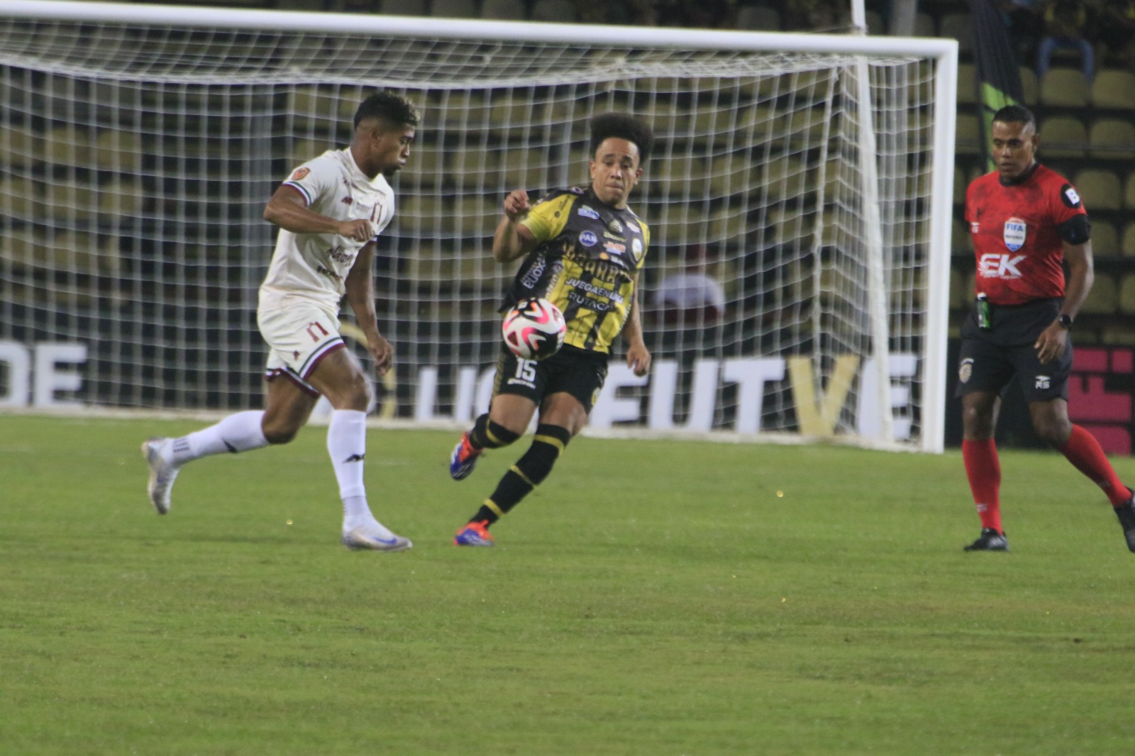 Deportivo Táchira y Carabobo FC definirán el título de la Liga Futve en Valencia tras igualar en la ida de la final