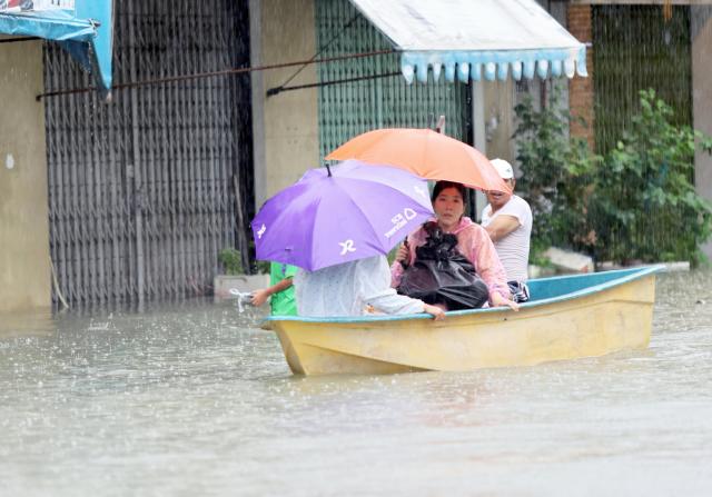 Suben a 22 los muertos por las inundaciones en el sur de Tailandia