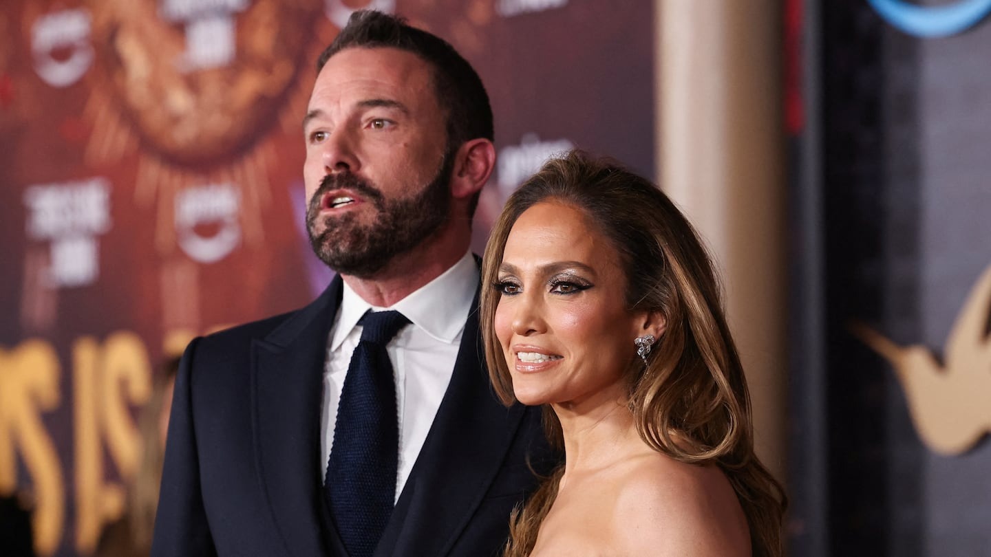 Ben Affleck y JLo buscan seguir “conectados” a pesar del divorcio que están a punto de firmar