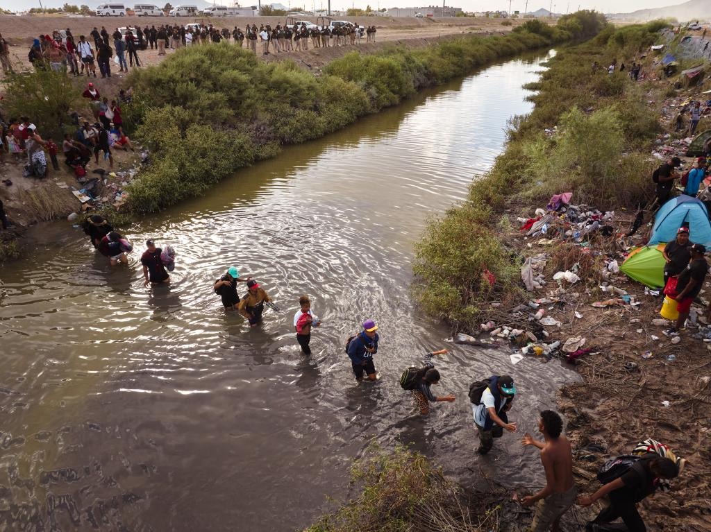 Presentan proyecto de ley en Misuri para ofrecer una “recompensa” a quienes delaten a inmigrantes