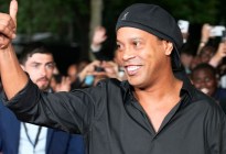 ¿Se olvidó de Messi? Ronaldinho revela el nombre del mejor jugador de la historia